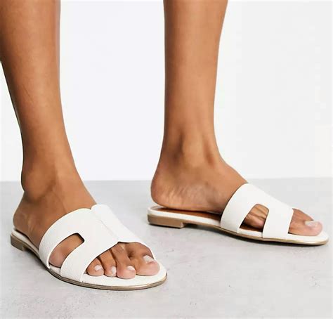 dune hermes dupe|best Hermes sandal dupes.